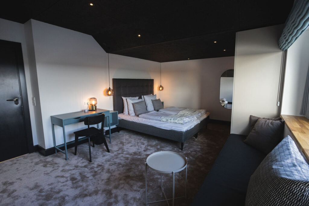 Juniorsuite nr 44 på Nymindegab Kro