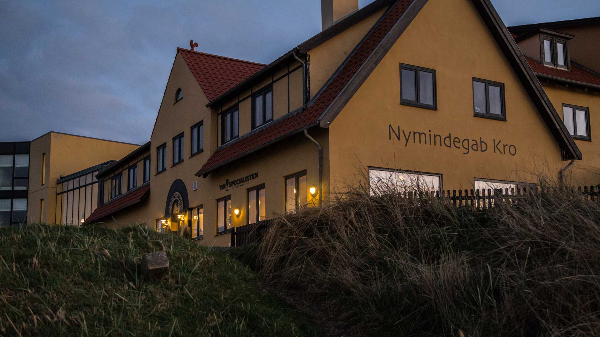 (c) Nymindegabkro.dk